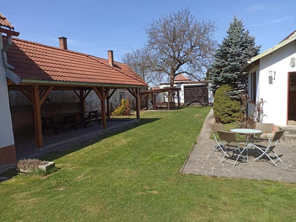 Apartmany Plavsko エクステリア 写真